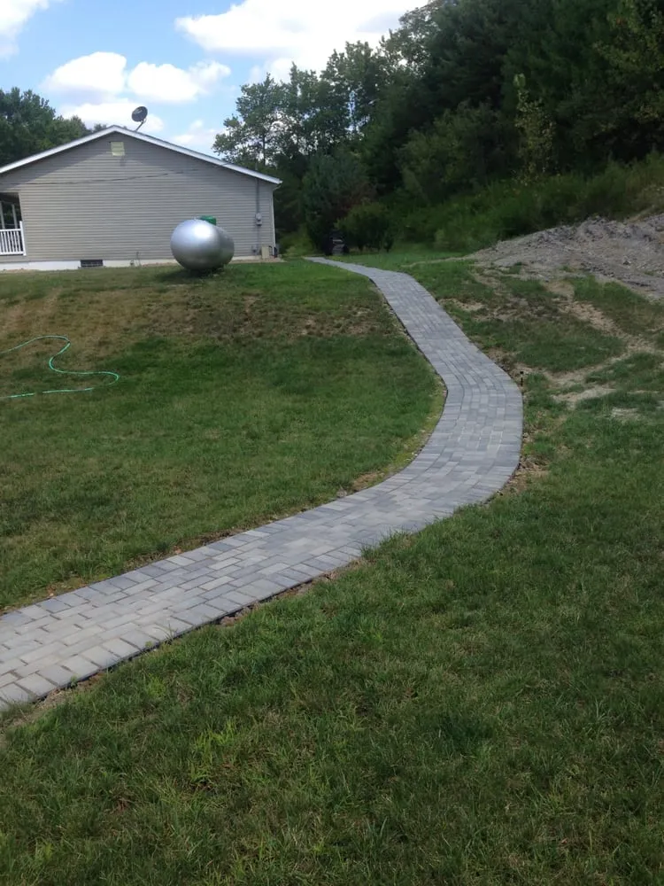 Custom yard cleanup service in The Plains, OH - Brennan's Plants