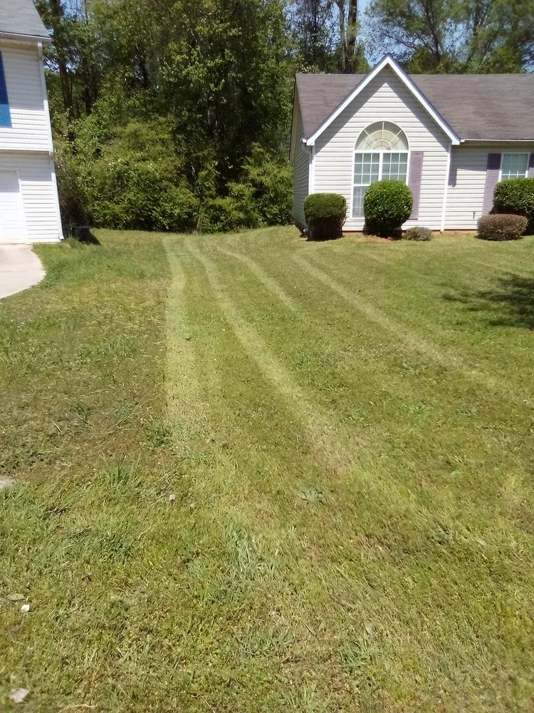 Reliable garden landscaping in Peachtree City, GA - Brent Landscaping Services