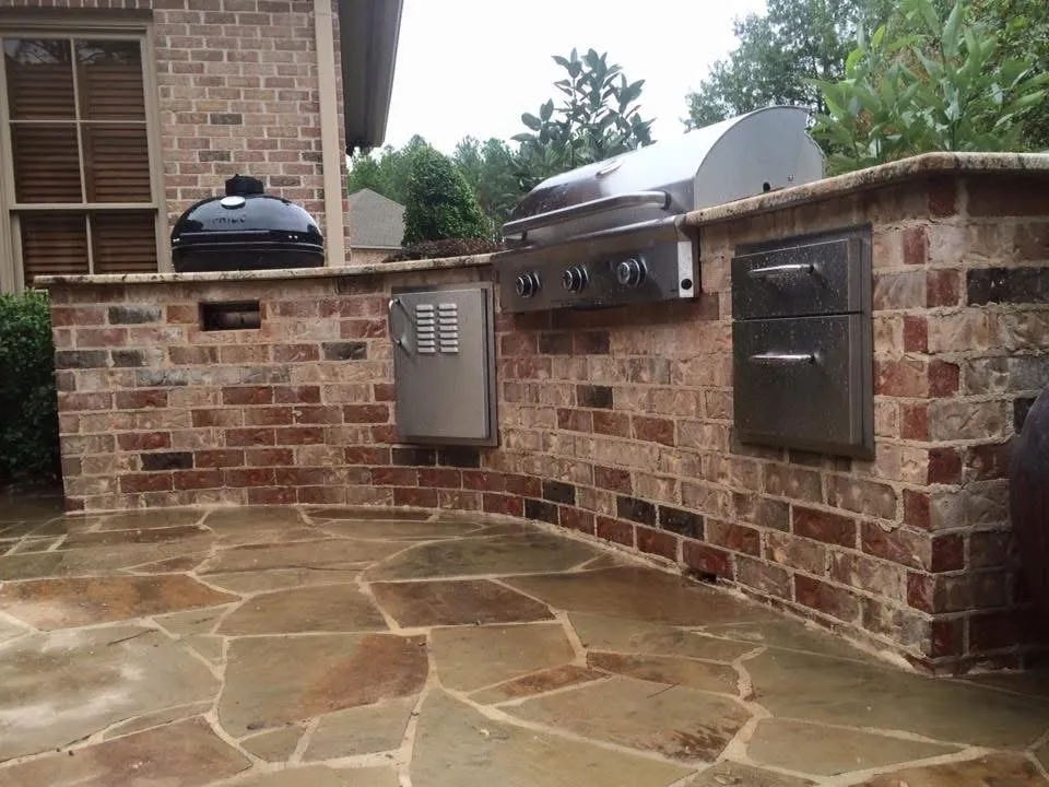 Trusted lawn care service in Oklahoma City, OK by Brent’s Outdoor Solutions