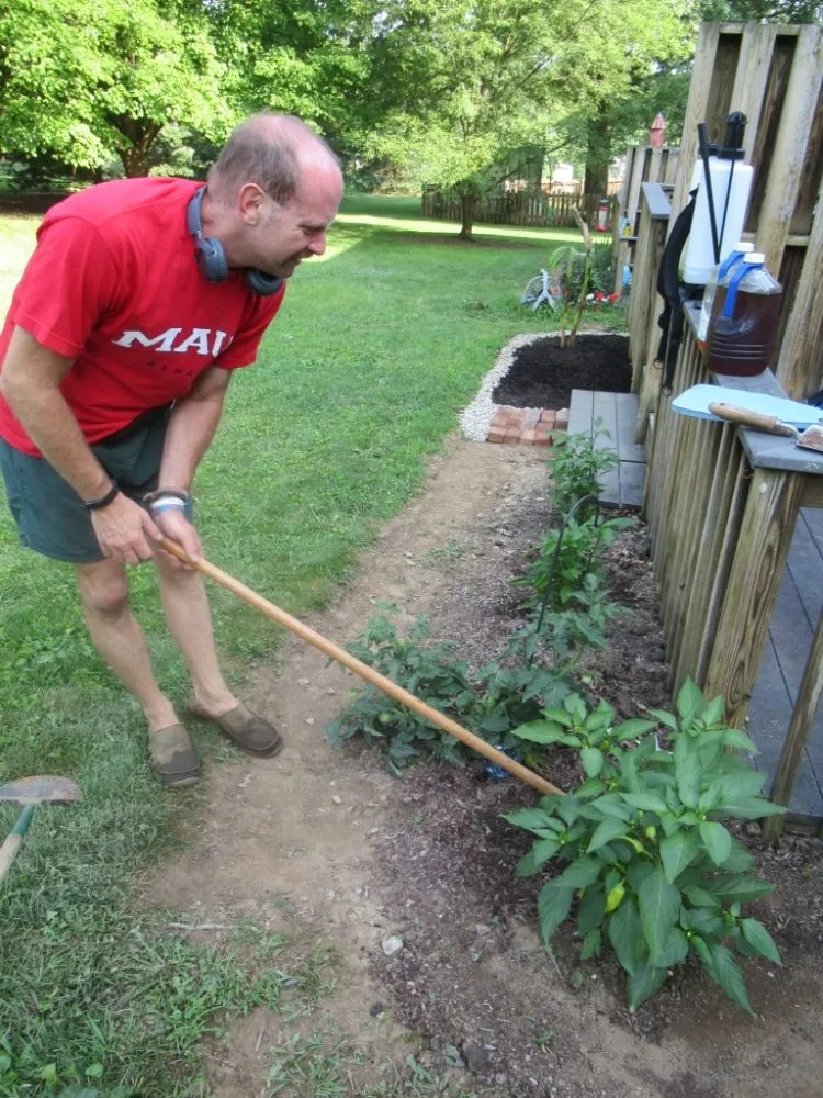 Custom landscape installation for homes in East Petersburg, PA by Brett's Yard Services