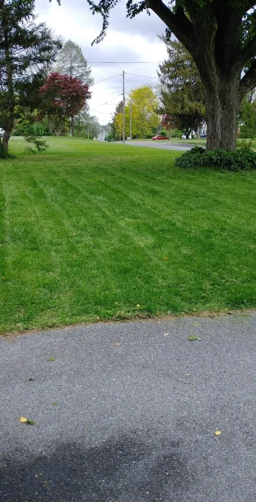 Local garden landscaping for year-round maintenance across East Petersburg, PA - Brett's Yard Services