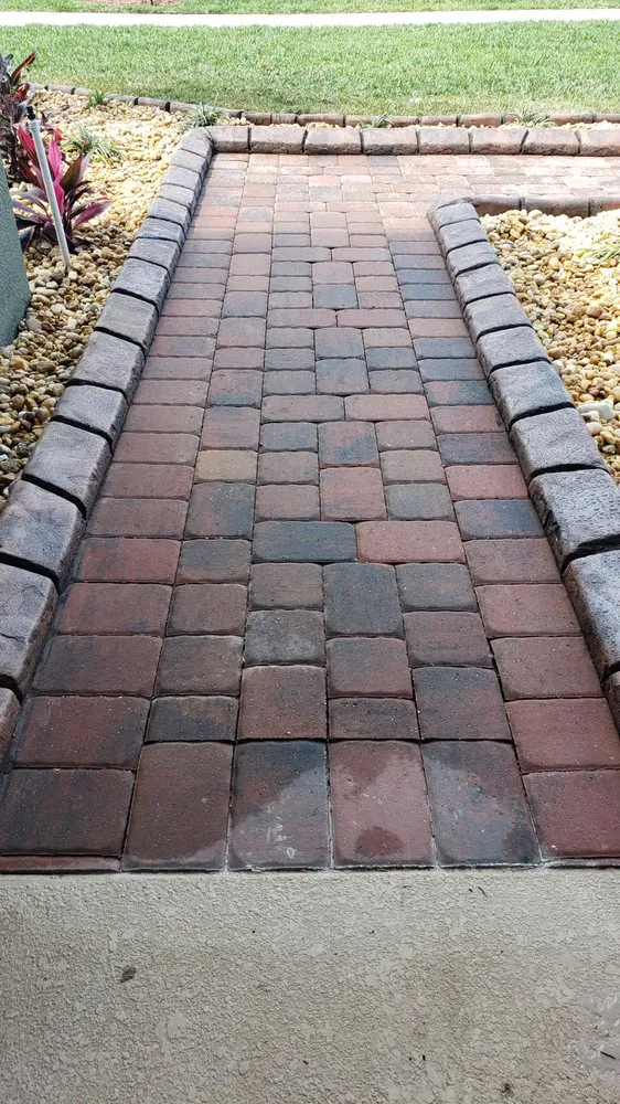 Trusted outdoor landscaping for beautiful yards in Palm Bay, FL by Brevard Landscaping