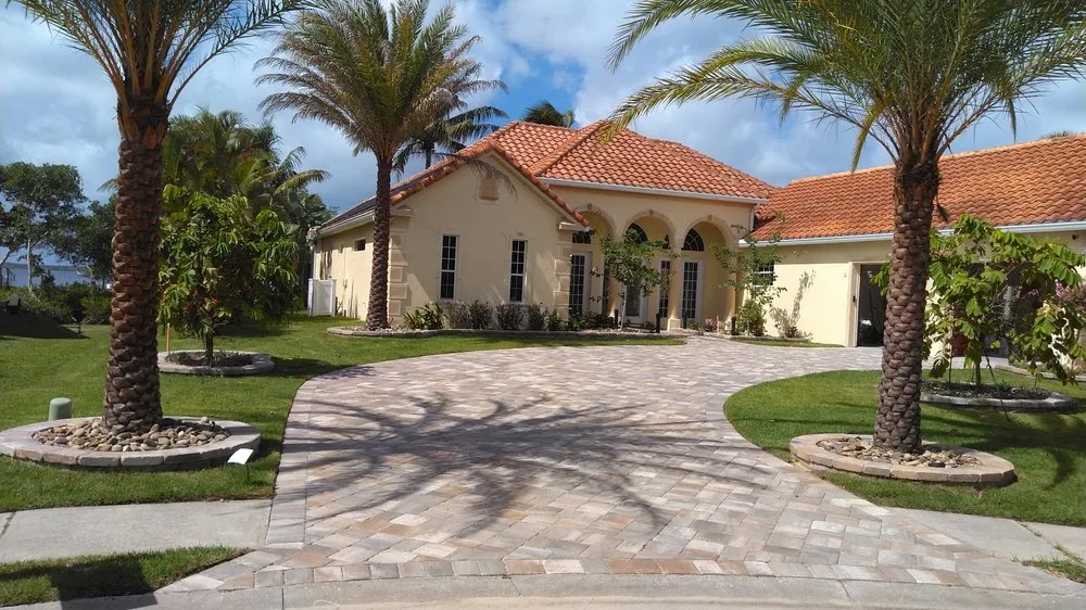 Top-rated landscaping services for outdoor upgrades in Indialantic, FL by Brevard’s Best Tree Service & Landscaping