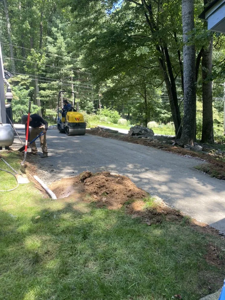 Affordable yard maintenance in Newland, NC - Brewers Dirt Works