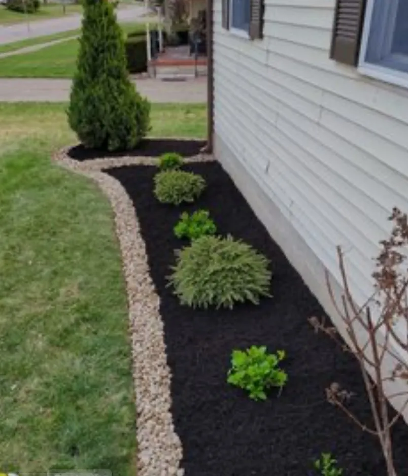 Professional garden landscaping in Belmont, NC - Brewers LawnCare