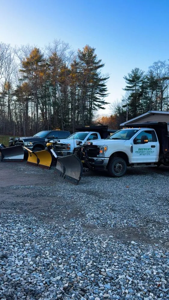 Custom yard maintenance in Wiscasset, ME by Brewer's Property Service