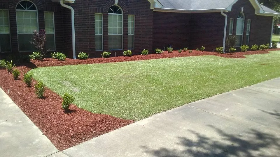 Local lawn care service experts serving Monroe, LA - Brewster Landscaping and Sprinklers