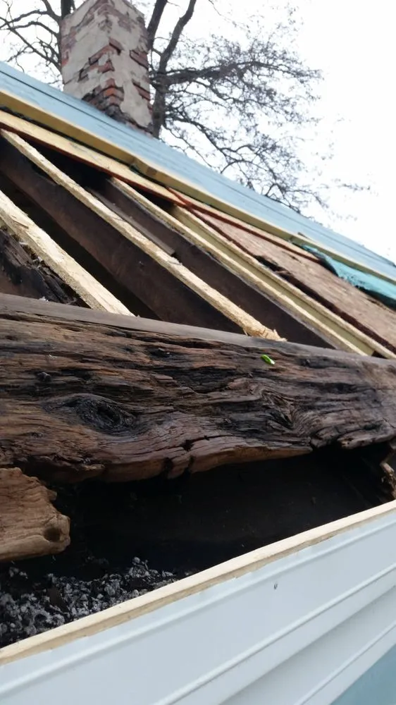 Reliable lawn care service for homes across Galesburg, IL - Brewtus Multi Services