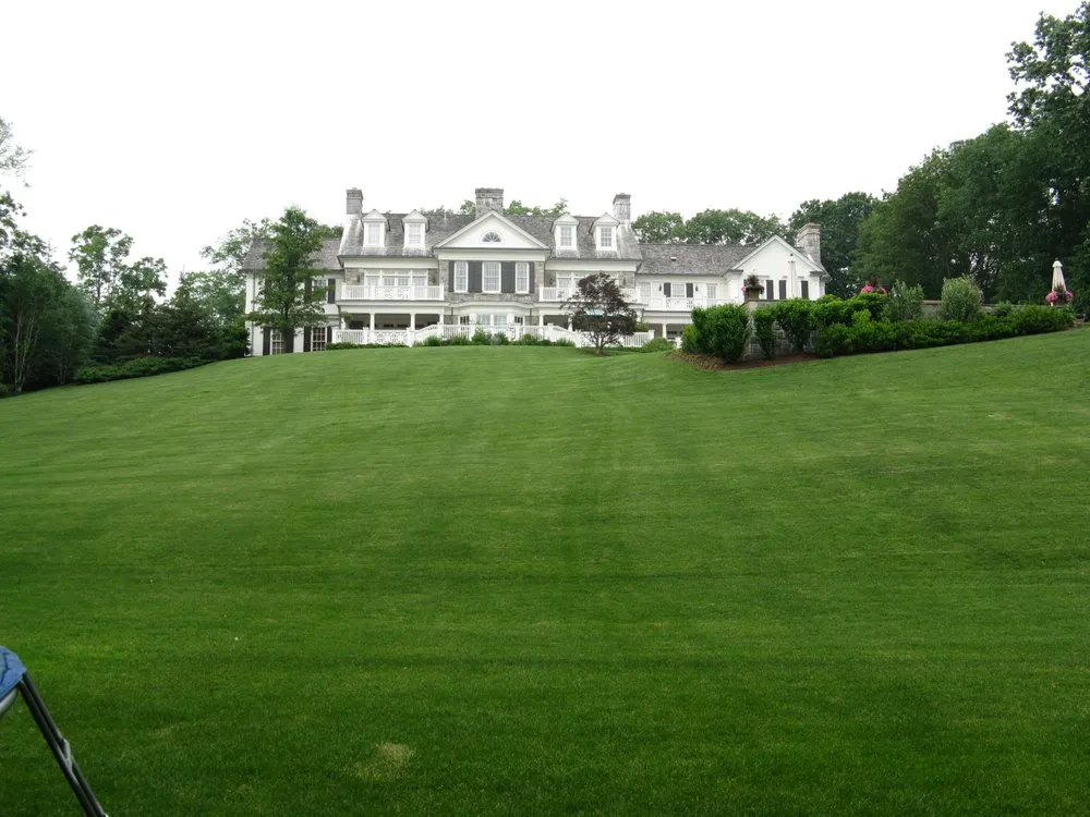 Top-rated lawn mowing service experts serving Stamford, CT - Brian Capone Land Services