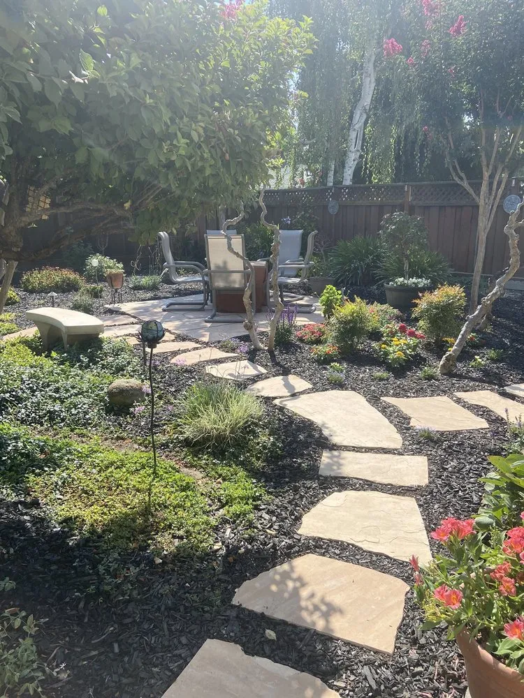 Expert outdoor landscaping for beautiful yards in Pleasanton, CA by Brian Keller Contractors