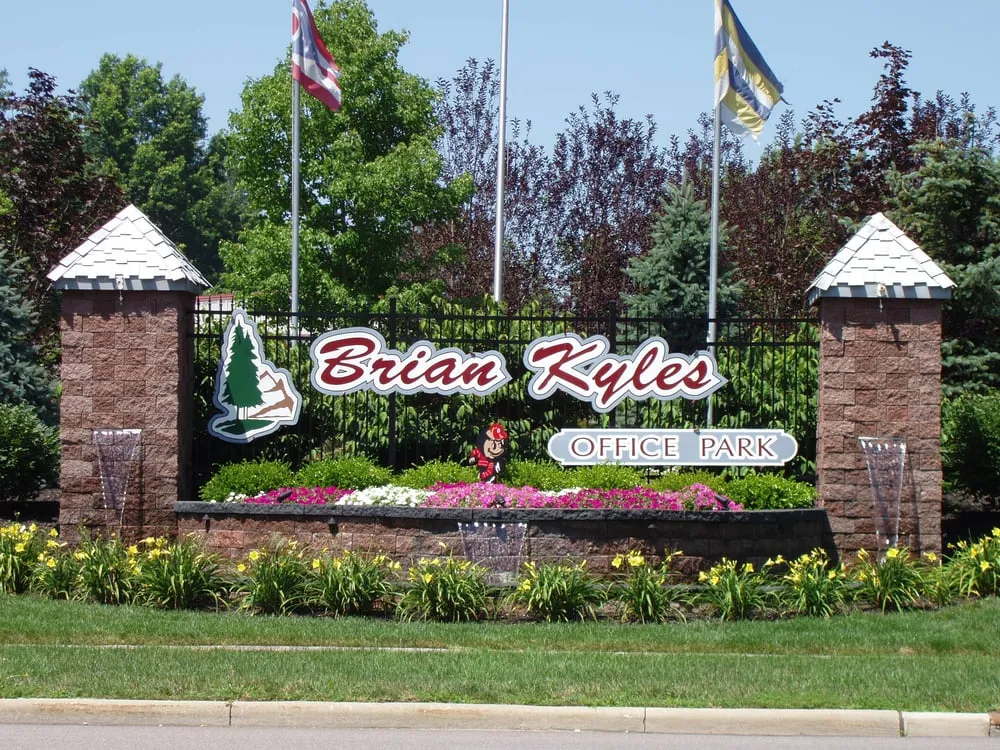 Expert landscape design in Lorain, OH by Brian-Kyles Landscapes of Distinction