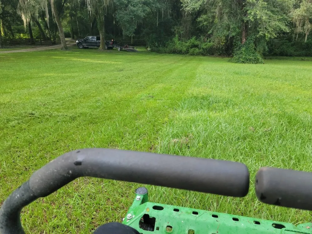 Trusted landscaping services experts serving Inverness, FL - Brian L Giddings Services