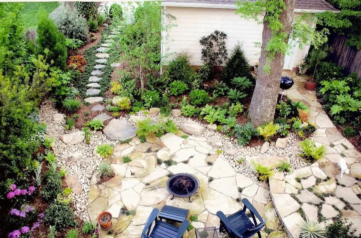 Expert outdoor landscaping with custom design across Charlotte, NC - Brian Paradise Fine Gardens & Landscaping