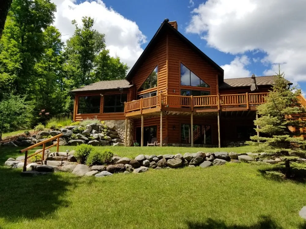 Top-rated landscape design in Eagle River, WI by Brian's Fairway Look