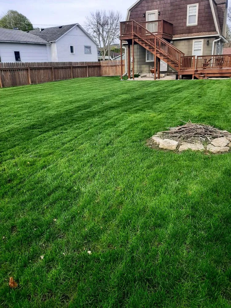 Professional lawn care service in Waukon, IA - Brian's Lawn Care & Snow Removal