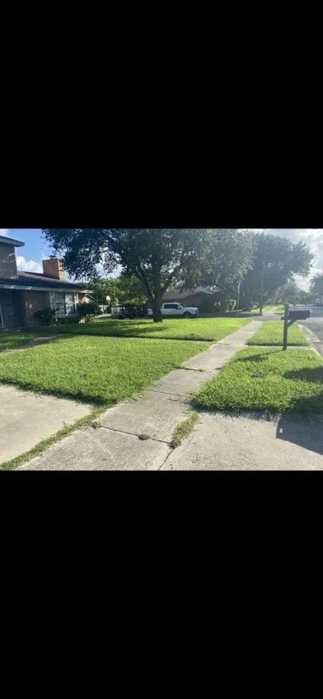 Expert lawn care service for beautiful yards in Portland, TX by Brian’s Lawn Care