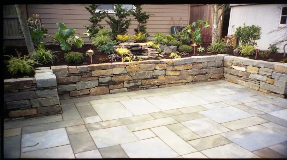 Reliable landscaping services in Edmonds, WA - Brick & Blade
