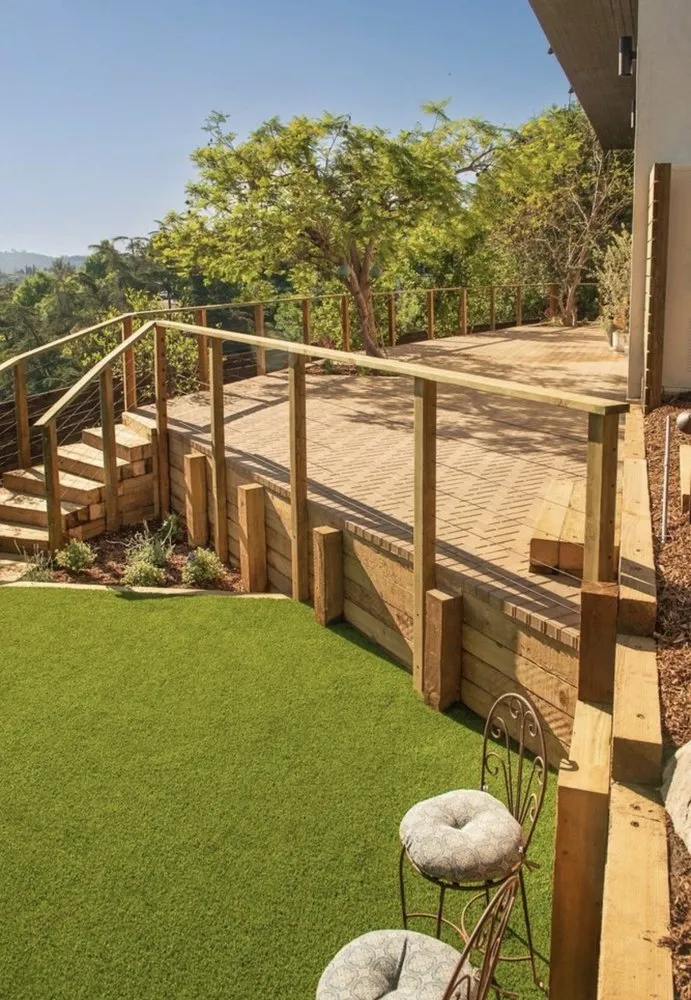 Trusted yard cleanup service for beautiful yards across Kagel Canyon, CA - Brick & Bloom