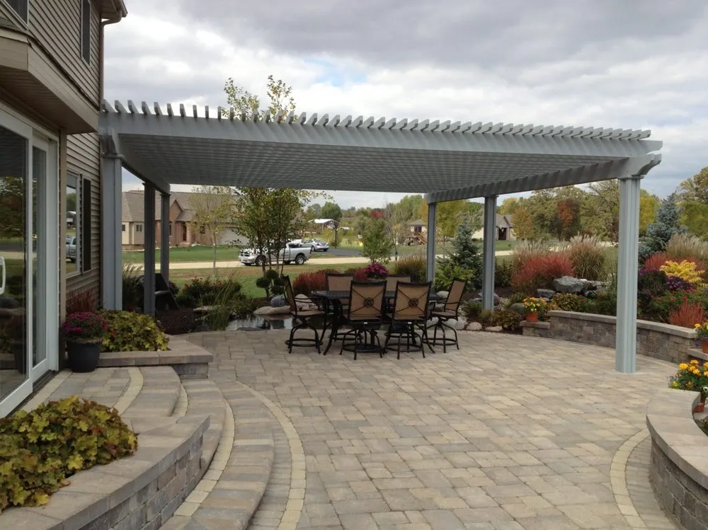 Expert landscape installation in Streamwood, IL by Brick & Ponds