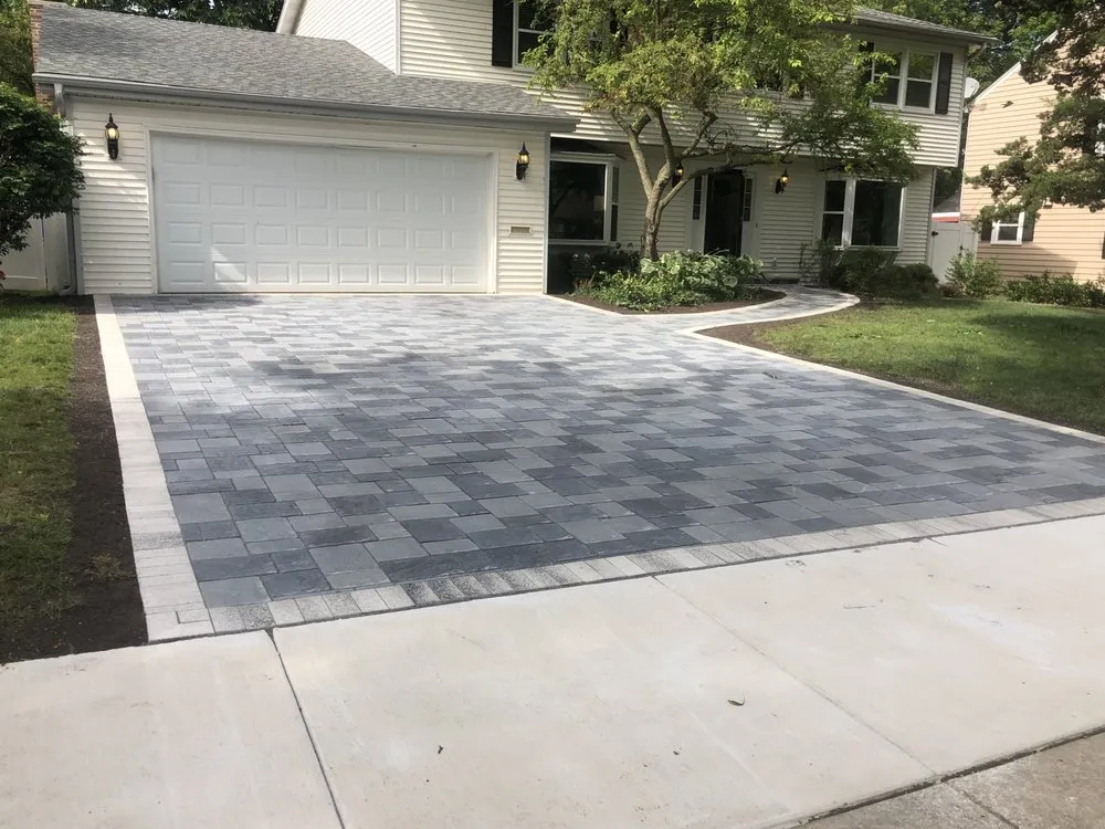 Top-rated yard cleanup service for residential properties across Streamwood, IL - Brick & Ponds