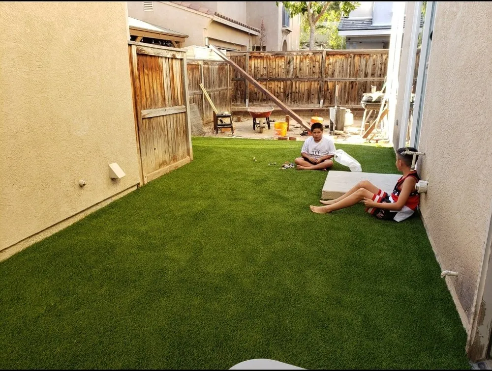 Reliable lawn care service experts serving Oceanside, CA - Bricker