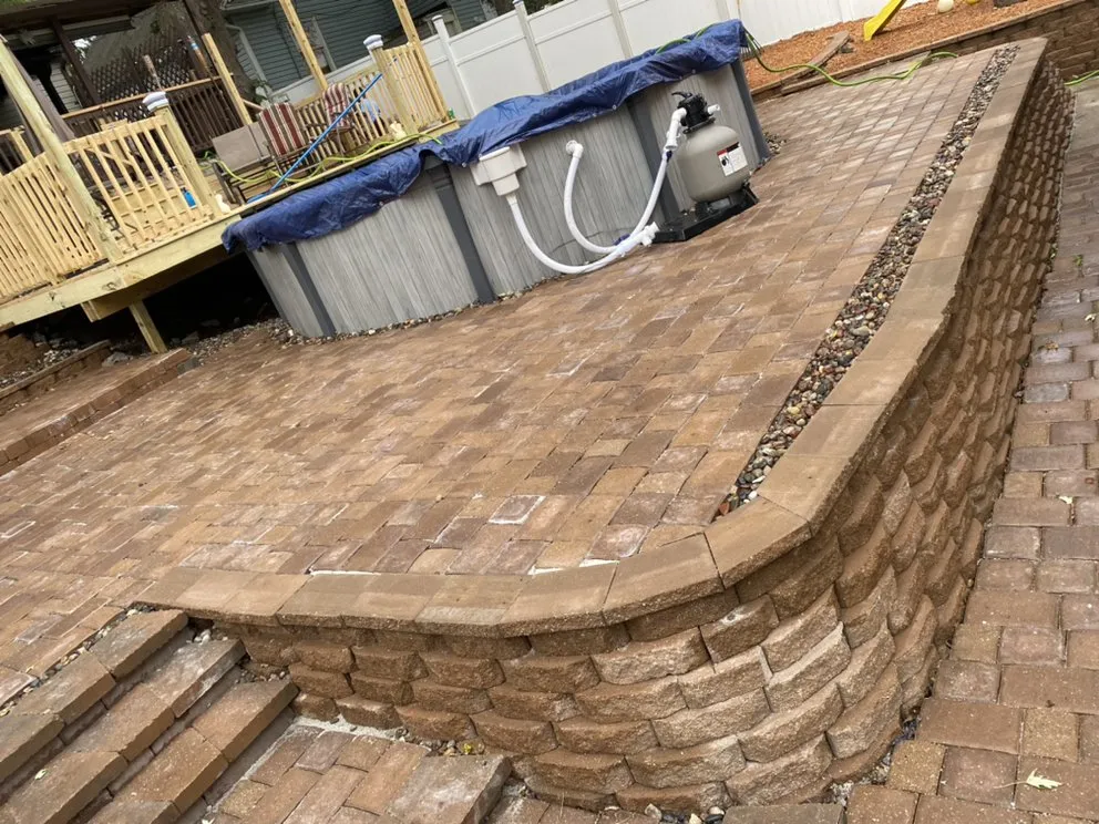 Professional garden landscaping experts serving Rock Island, IL - Brickland