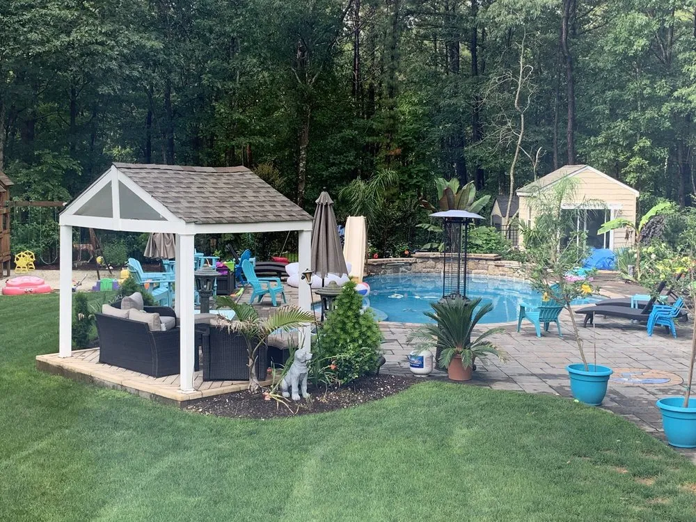 Top-rated landscaping services in Egg Harbor Township, NJ by Brickscapes