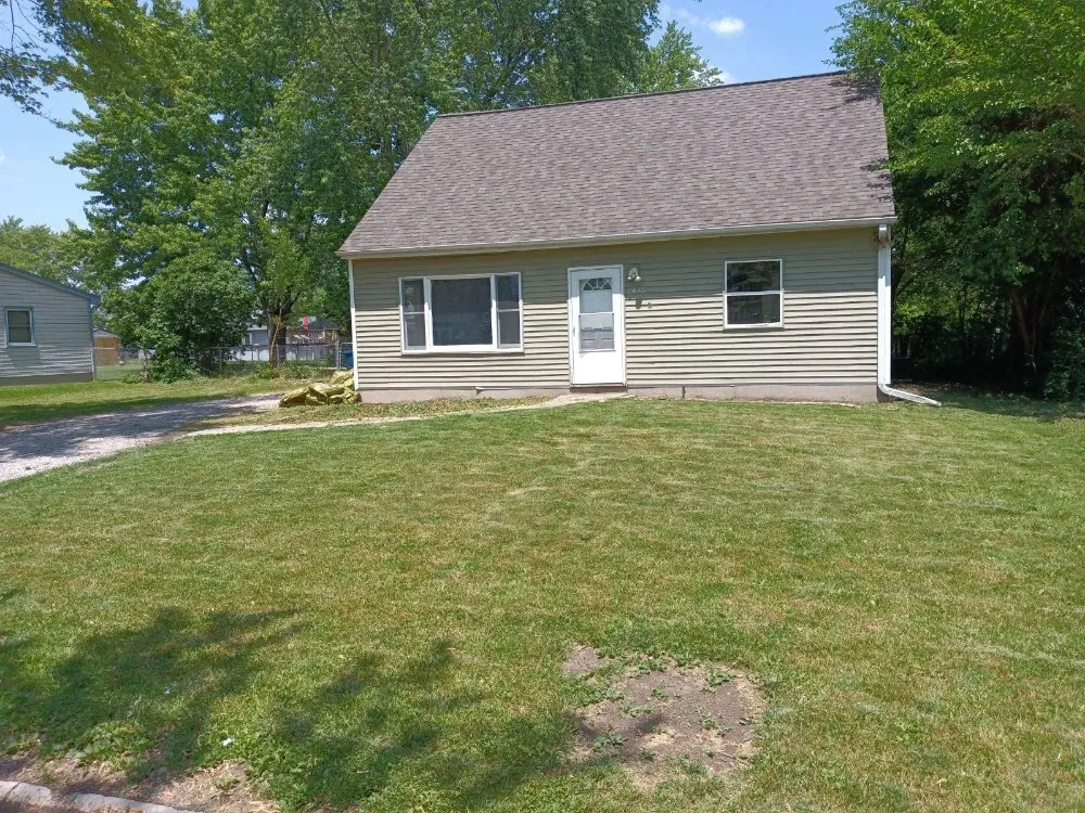 Professional residential landscaping in Valparaiso, IN - Bridegroom Lawn Tech