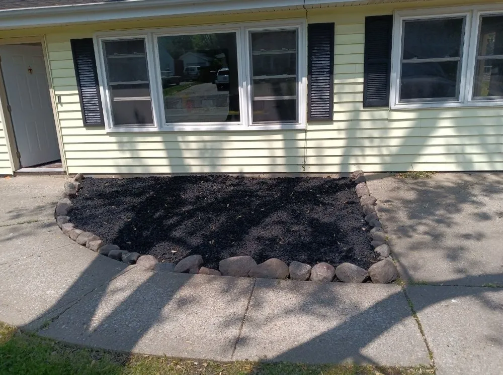 Reliable lawn care service for beautiful yards across Valparaiso, IN - Bridegroom Lawn Tech