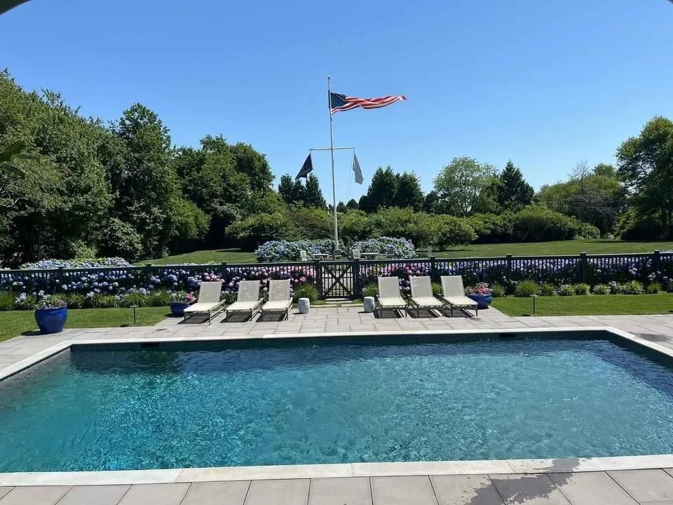 Custom outdoor landscaping experts serving Cranston, RI - Briden Nursery