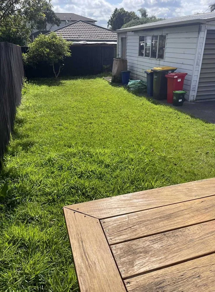 Top-rated yard cleanup service in Portland, OR by Bridgeton Lawn Care