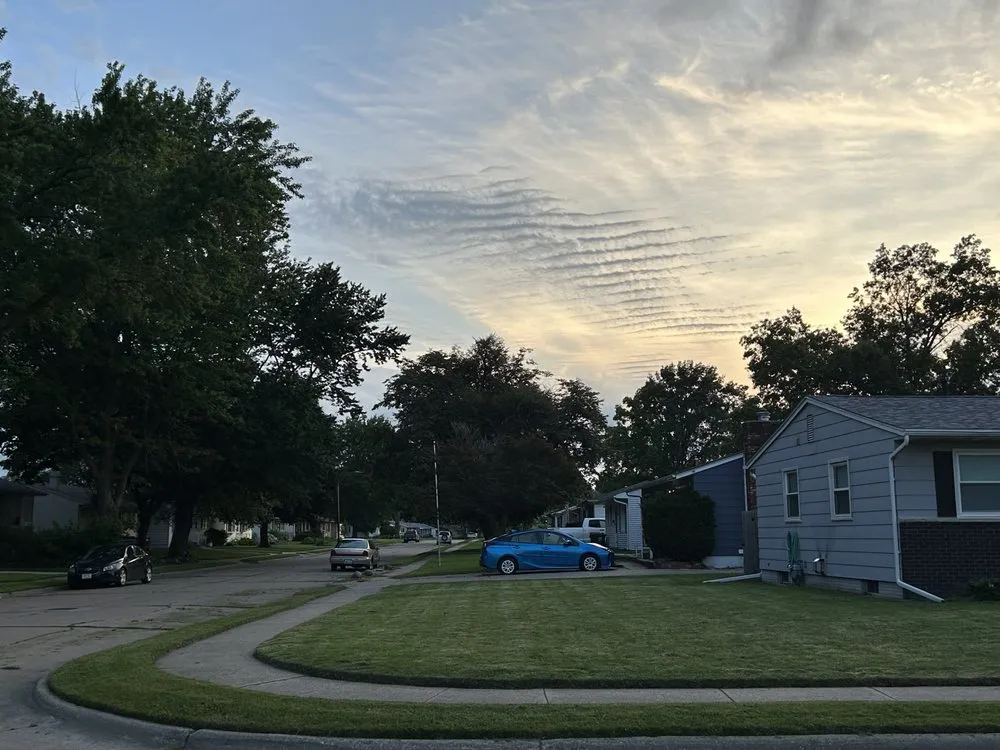 Top-rated lawn care service in Davenport, IA by Briggs Mowing & Lawncare