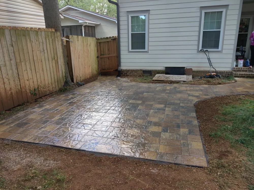 Custom residential landscaping in New Market, AL - Briggs Outdoor Construction