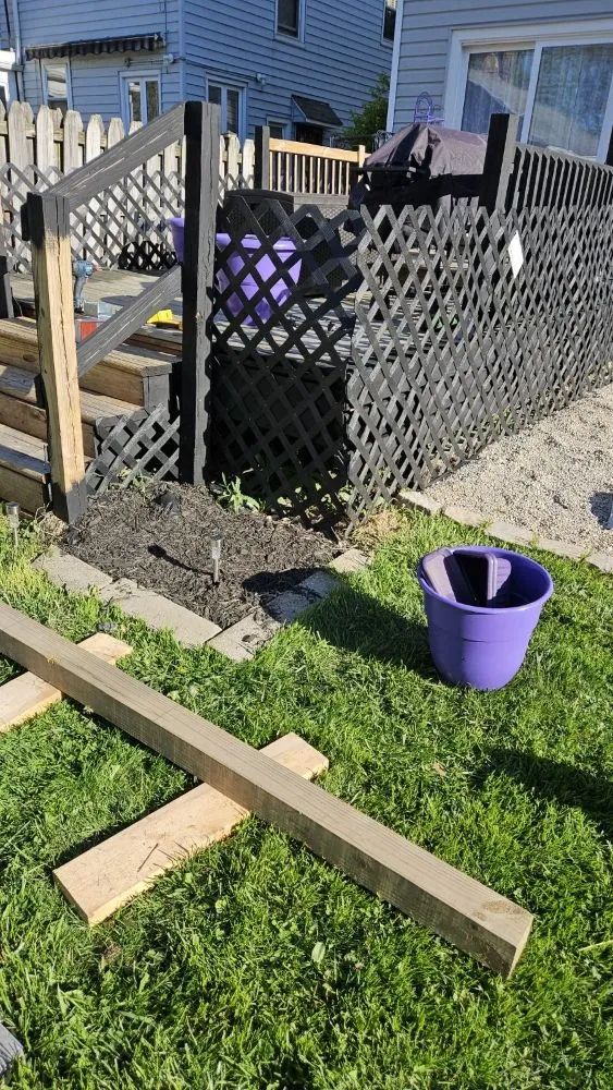 Reliable lawn mowing service experts serving Warrensville Heights, OH - Bright Diamond