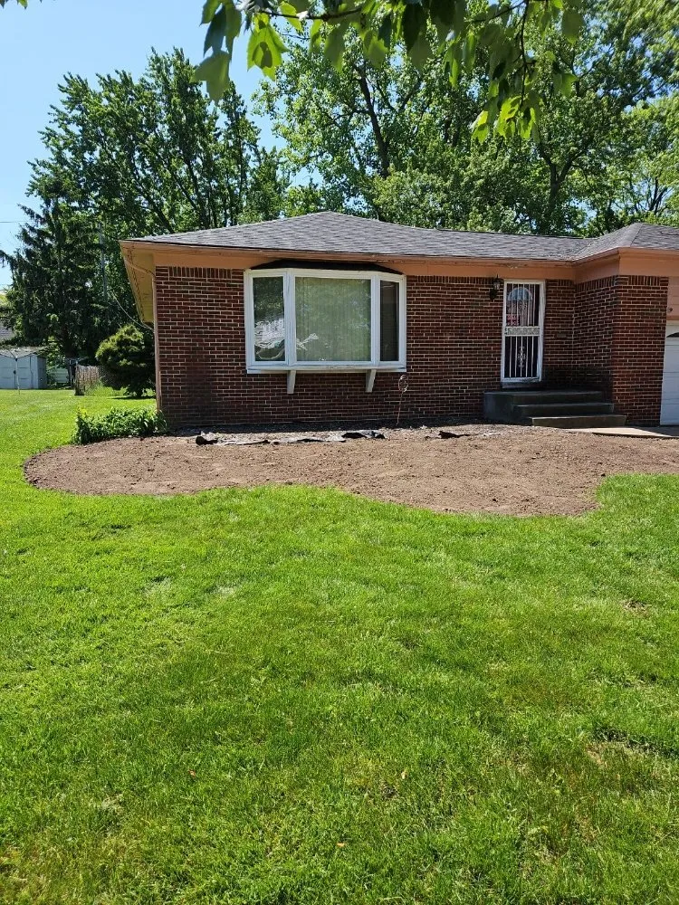 Professional landscape installation in Warrensville Heights, OH - Bright Diamond