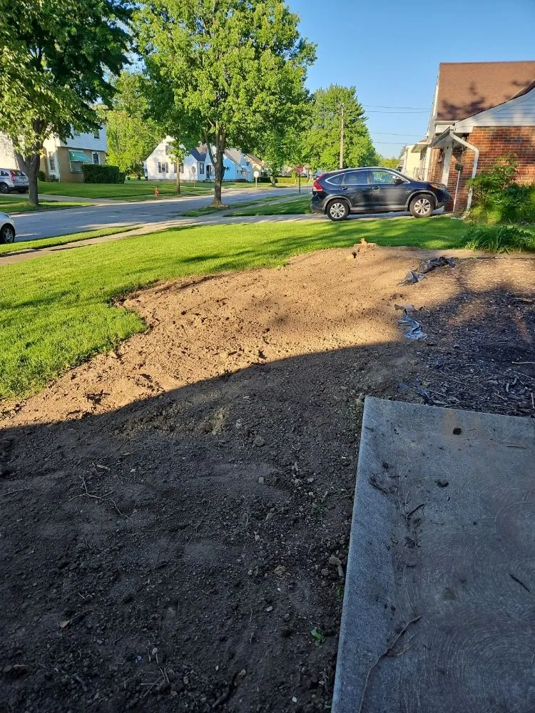 Professional garden landscaping for homes in Warrensville Heights, OH by Bright Diamond