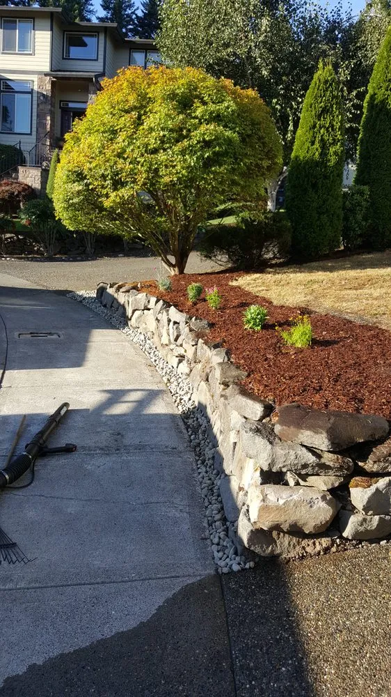 Reliable residential landscaping for beautiful yards across Tigard, OR - Bright Green Landscaping