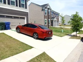 Custom lawn mowing service for beautiful yards across Columbia, SC - Bright SC