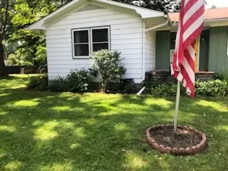 Local lawn mowing service with custom design in Fredonia, NY by Bright Wave Maintenance