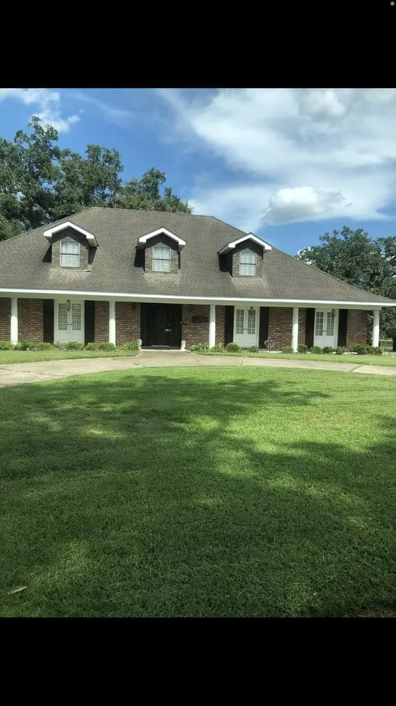 Affordable garden landscaping for outdoor upgrades across Marrero, LA - Bright Way Exterior Cleaning Services