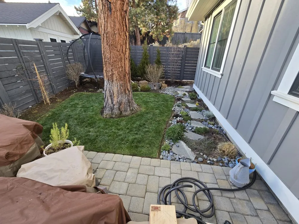 Professional landscaping services for beautiful yards in Kent, WA by Brighter Green