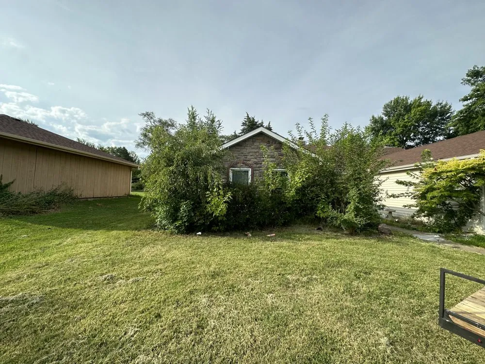 Reliable landscaping services near you across Topeka, KS - Brighton's Lawn Care