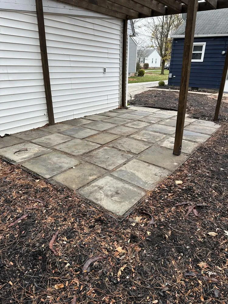 Custom lawn mowing service in Rocky River, OH by Brightscape Enterprises