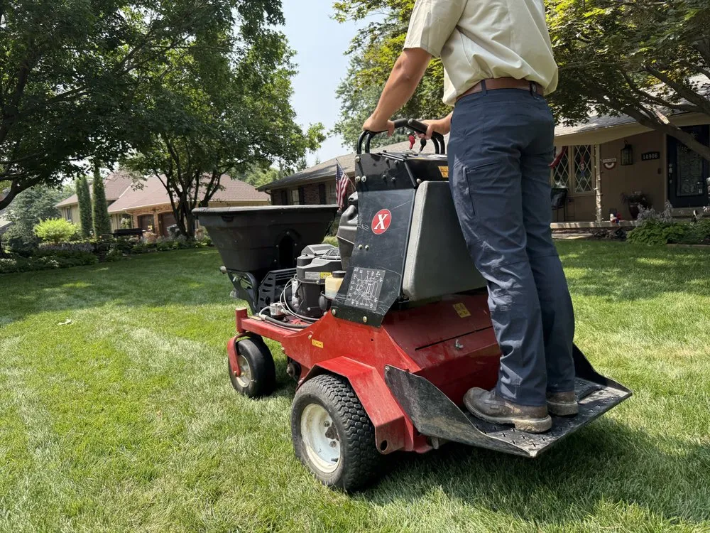 Local lawn care service experts serving Waterloo, NE - Brightside Turf