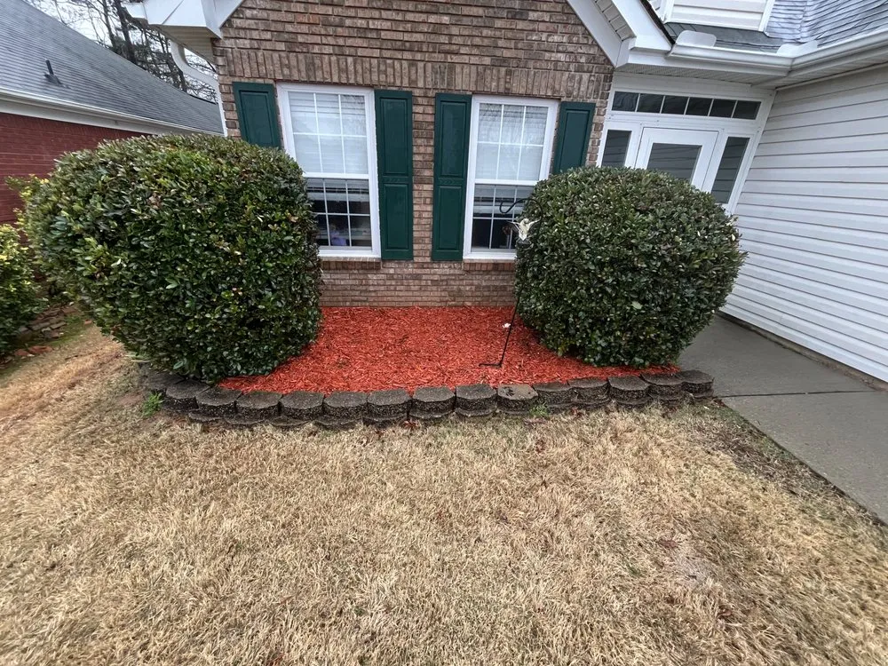 Custom lawn mowing service experts serving Forest Park, GA - Brightspace Maintenance