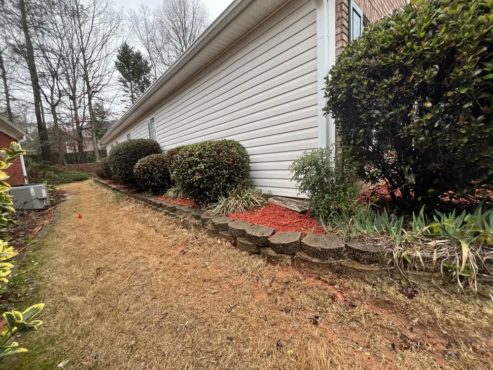 Affordable yard cleanup service for beautiful yards across Forest Park, GA - Brightspace Maintenance