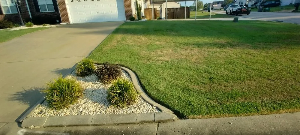 Custom landscape installation for homes in Jacksonville, FL by Brightview Lawn Care