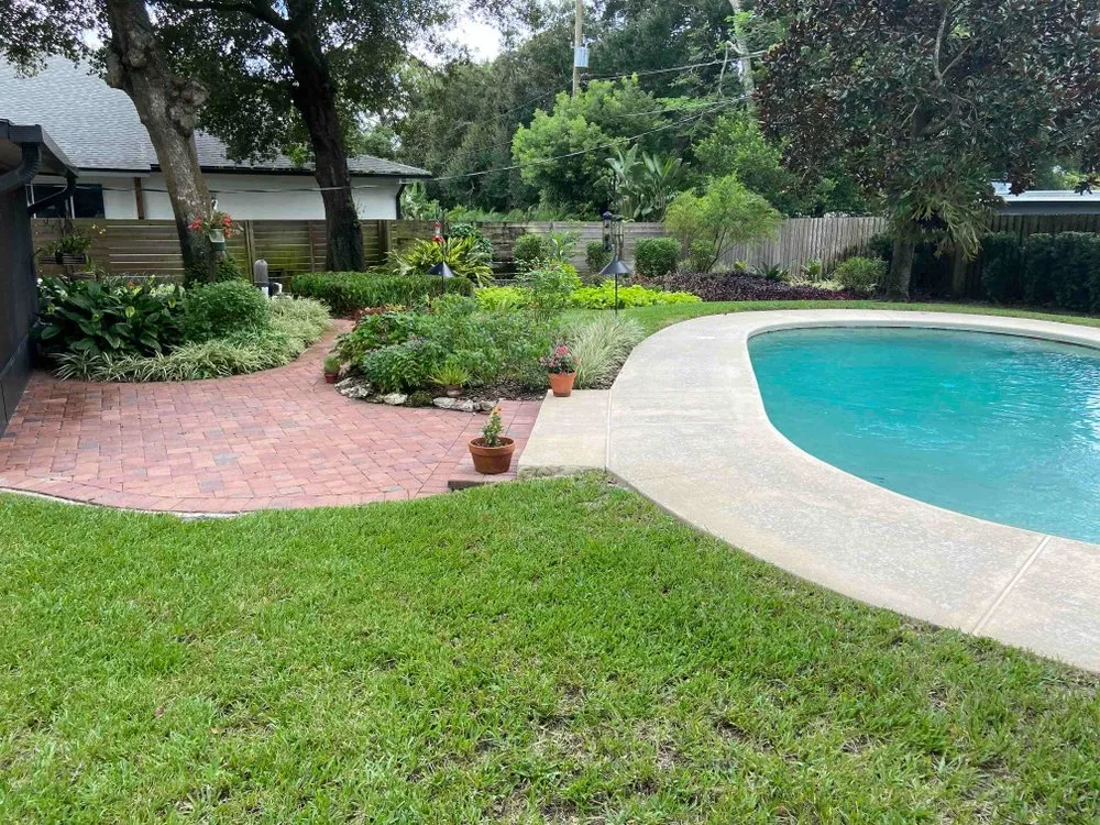 Top-rated landscape design in Orlando, FL by Brightway Lawns