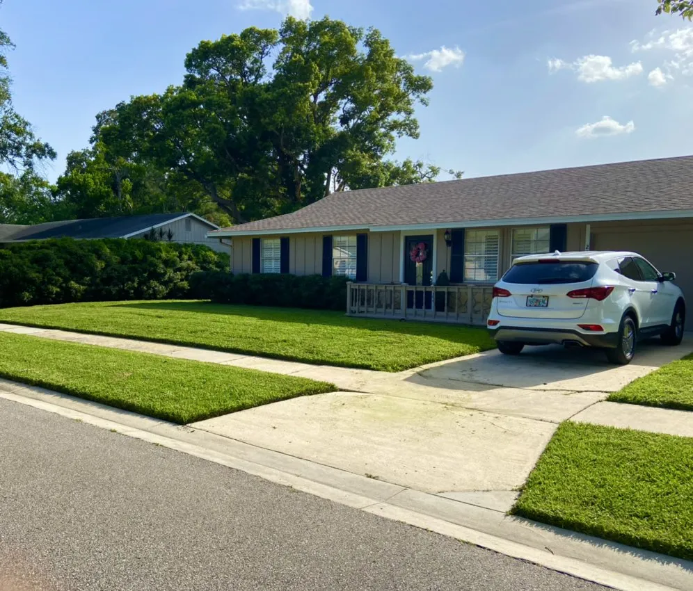 Professional residential landscaping experts serving Orlando, FL - Brightway Lawns