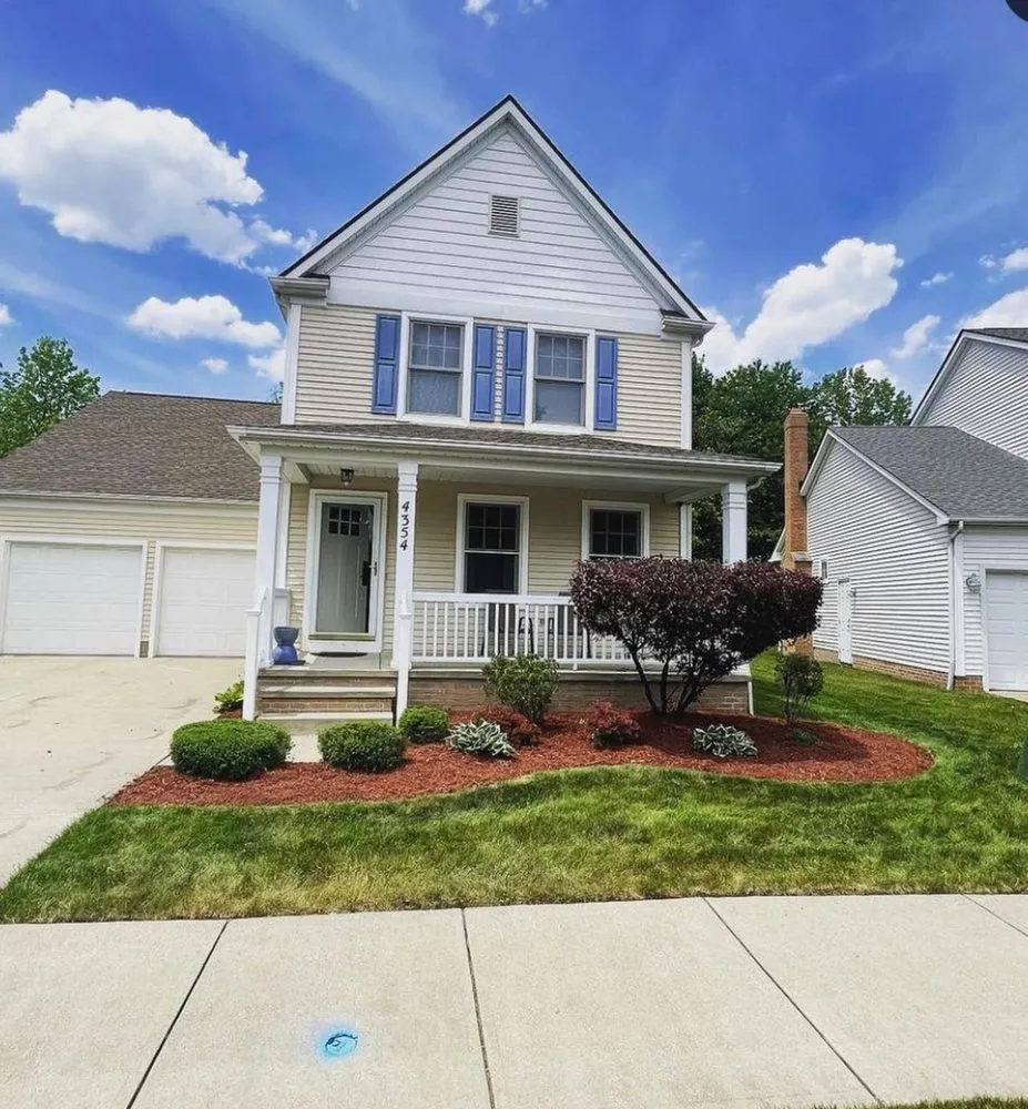 Top-rated residential landscaping experts serving Cleveland, OH - Brilliant WorldWide Maintenance